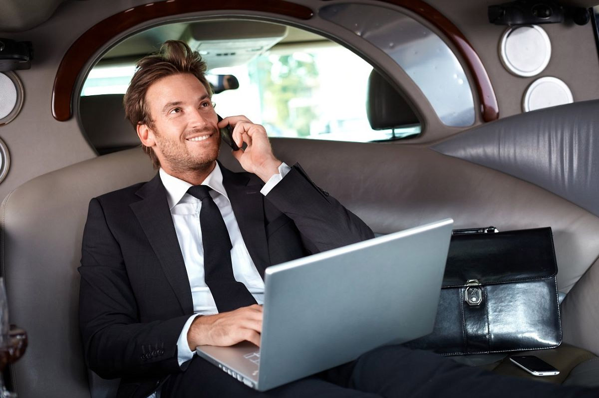 How to Find Affordable and Reliable Airport Car Service in NYC How to Find Affordable and Reliable Airport Car Service in NYC